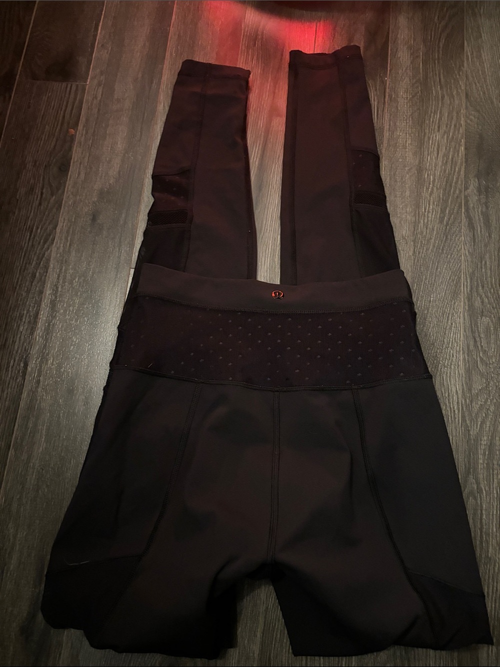 Lululemon polkadot mesh leggings size 4? W 11”